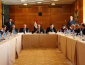 الرئيس السيسى خلال لقائه بممثلى قطاع الأعمال البرتغالى: نعمل على زيادة التبادل التجارى بين البلدين..مصر تمتلك واحدة من أهم الأسواق فى الشرق الأوسط..وقرارات الإصلاح الاقتصادى الأخيرة تعزز مناخ الاستثمار 