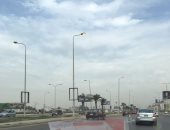 قارئة تشكو من إضاءة أعمدة الإنارة نهارا بشوارع مدينة الشيخ زايد
