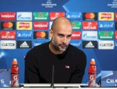 جوارديولا يؤكد معاناة مانشستر سيتى دفاعيًا بعد إصابة كومبانى