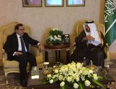 وزير البترول يعقد جلسة مباحثات مع وزير الطاقه السعودى