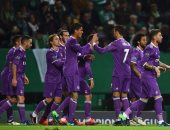 رونالدو وبنزيما يقودان ريال مدريد أمام خيخون