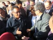 بالصور.. وزيرا التنمية المحلية والبيئة يتفقدان محطتين للقمامة بالإسكندرية
