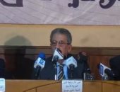 بالفيديو.. عمرو موسى يهدد بالانسحاب من جامعة msa بسبب السلام الجمهورى