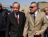 محافظ القاهرة: هدم 61 مدبغة بمنطقة سور مجرى العيون فى المرحلة الثانية 