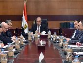 وزير التعليم العالى: رئيس الوزراء ناقش توفير احتياجات المستشفيات الجامعية