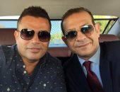 عمرو دياب يطالب "روتانا" بتعويض 50 ألف دولار عن غلق قناة الهضبة 24 ساعة