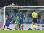 شاهد.. برشلونة يواصل عقدة سوسيداد ويتراجع خلف الريال قبل الكلاسيكو