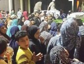 الصور.. القوات المسلحة توزع 1000 كرتونة مواد غذائية فى قرى كفر الشيخ 