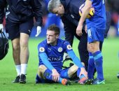 هل بدأ جيمي فاردي الانحدار نحو القاع.. تنبؤات بتغيير قصة فيلم هداف ليستر سيتى.. دانى سيمسون يتوقع سبب تراجع مستوى أفضل لاعب بالدوري الإنجليزي الموسم الماضى.. أوين يصفه بمهاجم "الحظ".. ورانييري يدعمه