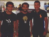 عمر جابر  وكوكا وتريزيجيه يواسون محمد صلاح بعد إصابته فى الكاحل