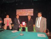 بالصور.. مؤتمر أدباء جنوب سيناء يكرم الأديب صلاح الراوى