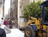 حى الأزبكية: مستمرون فى حملات إزالة المخلفات بالشوارع وتطوير ميدان رمسيس