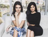 كيندال وكايلى جينر يفتتحان أول متجر لخط أزيائهما فى أبو ظبى