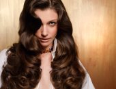 استخدمى قناع زيت أكليل الجبل واللوز وجيل الصبار لشعر صحى وقوى