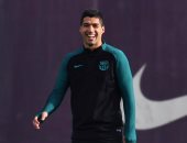 برشلونة يتوصل لاتفاق نهائى على تجديد عقد سواريز حتى 2021