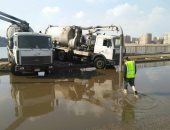 حى الأميرية: إصلاح كسر بماسورة مياه فى شارع الخليج المصرى