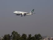 شركة الطيران الباكستانية للبعثات الأجنبية :أوقفنا 141 طيارا مشكوك فى تراخيص عملهم