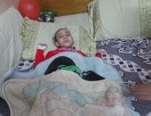 بالفيديو والصور.. "فرح" مصابة بضمور فى المخ وتحتاج لعلاج بـ1500 جنية شهريا