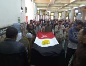 بالفيديو والصور.. أهالى دمنهور بالبحيرة يشيعون جنازة شهيد الجيش فى سيناء