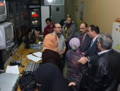 محافظ الإسكندرية يتفقد استوديوهات "قناة الإسكندرية"