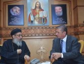 بالفيديو والصور.. محافظ كفر الشيخ يترأس وفدا للعزاء فى ضحايا الكنيسة البطرسية