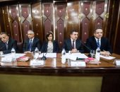 وزيرا الآثار والتنمية المحلية يحضران بالبرلمان لمناقشة تطوير الأهرامات