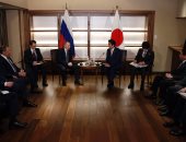 بالصور.. مباحثات يابانية روسية فى مسقط رأس شينزو آبى