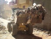 بالصور.. رفع 100 طن قمامة ومخلفات من شوارع مدينة بنى سويف
