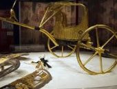 تعرف على قيمة نقل وترميم العجلات الحربية لتوت عنخ آمون للمتحف الكبير