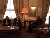 وزير الخارجية سامح شكرى يستقبل زعيم الأغلبية فى البرلمان الألمانى