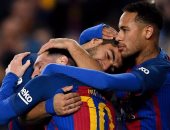 برشلونة يُبرر غياب لاعبيه عن حفل الفيفا.. وزيدان يوقع على قميص ميسي