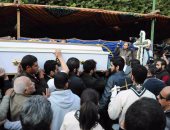 بالفيديو والصور.. الكنيسة البطرسية تودع جثمان ماجى مؤمن قبل دفنها