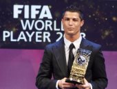 أخبار كريستيانو رونالدو اليوم.. الدون يفوز بجائزة أفضل لاعب فى العالم