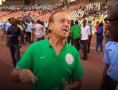 تقارير: مدرب نيجيريا يرفض عرض اتحاد الكرة لتدريب الفراعنة