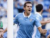 إيقاف عدو محمد صلاح 20 يومًا بسبب العنصرية