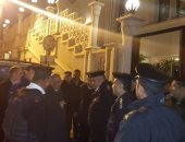 الأقباط الكاثوليك بالإسكندرية يحتفلون بعيد الميلاد وسط حراسة أمنة مشددة