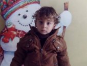 "أحمد" يحتاج عملية زراعة قوقعة بالأذن.. ووالده يناشد وزير الصحة