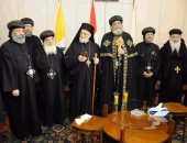 البابا تواضروس يرأس وفدا كنسيا لتهنئة الكاثوليك بالعيد فى مقر البطريركية