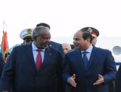 رئيس جيبوتى يضع حجر الأساس لمقر سفارة بلاده الجديد بالقاهرة الجديدة 