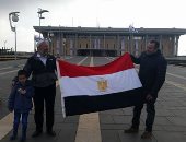 صاحب دعوة إنشاء فرع لـ"الأزهر" فى إسرائيل يرفع علم مصر أمام الكنيست