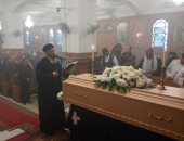 وصول جثمان الشهيدة يارا هانى إلى كنيسة العذراء لأداء صلاة القداس
