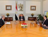 السيسى يلتقى اليوم ممثلى كبرى الجمعيات الأهلية فى الصحة والتعليم والغذاء