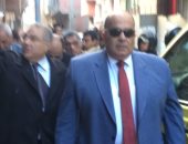 محافظ الدقهلية يوجه بتشكيل لجنة لفحص كافة المبان والمنشآت بعزبة الصفيح