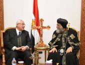 المستشار عدلى منصور يهنئ البابا تواضروس الثانى بعيد الميلاد المجيد