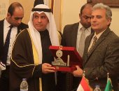 بالصور.. وزير العدل الكويتى يصل جامعة القاهرة لبحث تعزيز التعاون المشترك 