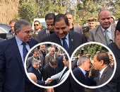 وزير التموين يتهم المواطنين.. اللواء محمد المصيلحى: لا توجد أزمة سكر والسلوكيات الخاطئة السبب.. الزيت يكفى 6 أشهر وملتزمون بتوفير السلع بأسعار مناسبة.. وإنشاء 25 صومعة بالتعاون مع الإمارات