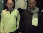 ضبط أحد أفراد عصابة سرقة محلات الملابس بمدينة الفشن فى بنى سويف