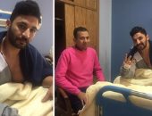 بالفيديو والصور.. الرصاصة لا تزال فى كتفى.. ضابط يتحرك أسفل نيران قناصة لإنقاذ مجند من الموت بالعريش.. النقيب عمر: أصبت بطلق لم يمنعنى من الوصول للإسعاف.. ومش هنسيب إرهابى بسيناء وأرواحنا فداء للوطن