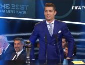 رونالدو بعد جائزة الفيفا: 2016 عام الحلم بالنسبة لى وألتمس العذر لبرشلونة