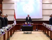 محافظ الإسكندرية يشارك في اجتماع مجلس المحافظين